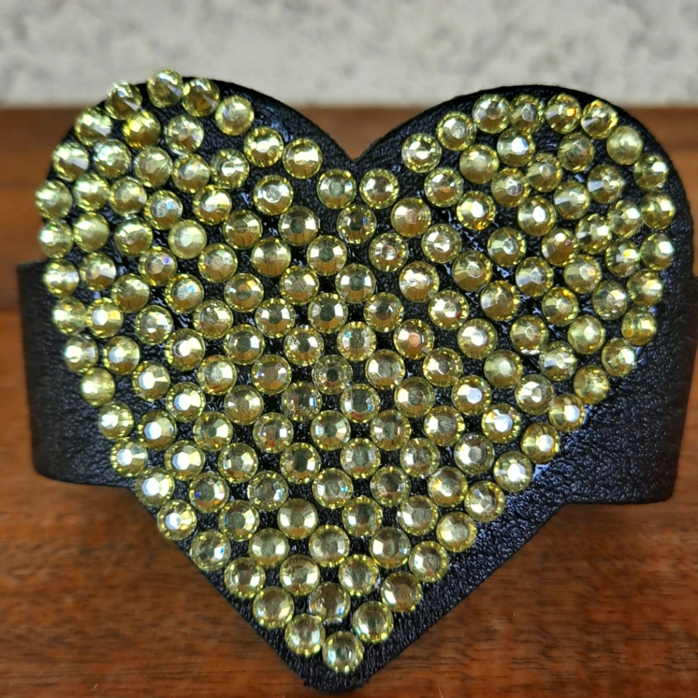 Can you say Statement Piece? Bracelet